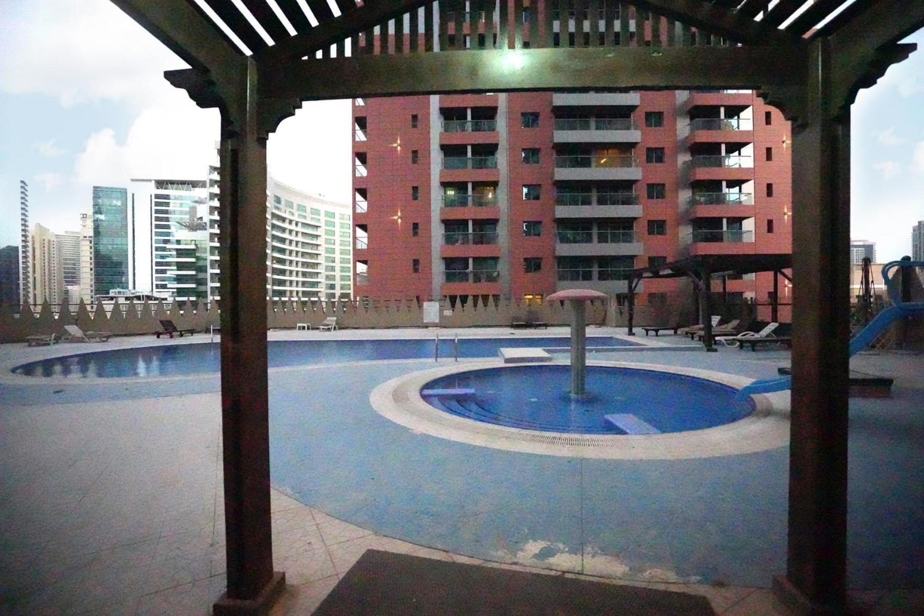 Horizon View Partition Room In Barsha Heights Near Metro Dubai Exterior foto